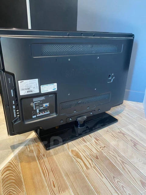 Samsung LE37C530 ����