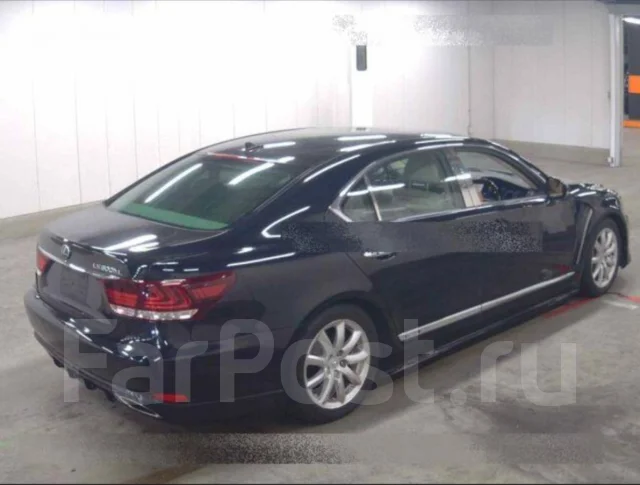 Lexus LS600hL. UVF46 ����