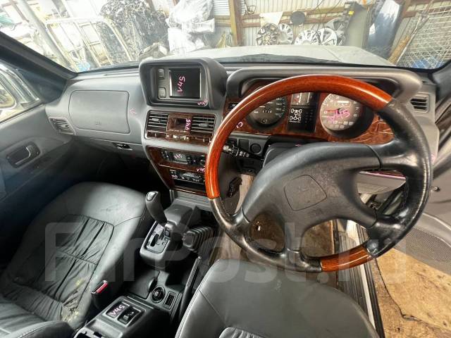 Mitsubishi Pajero. V45W, 6G74 GDI ����