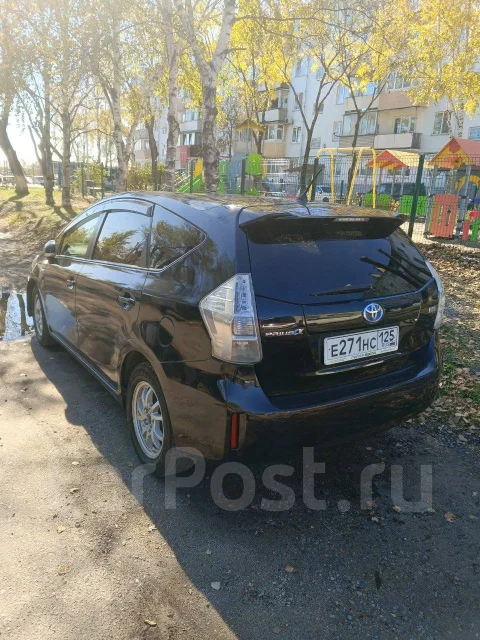 Toyota Prius a ����