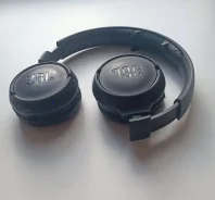 JBL Tune 560BT ����