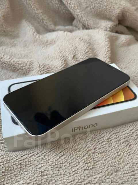Apple iPhone 12. �/�, 64 ��, �����, 3G, 4G LTE ����