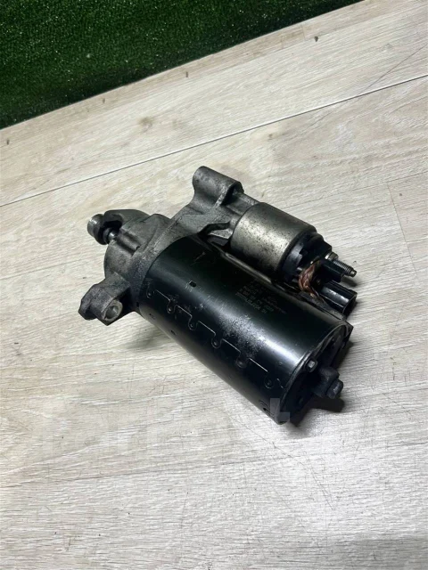 ������� Audi A6 C7 03L911021E ����