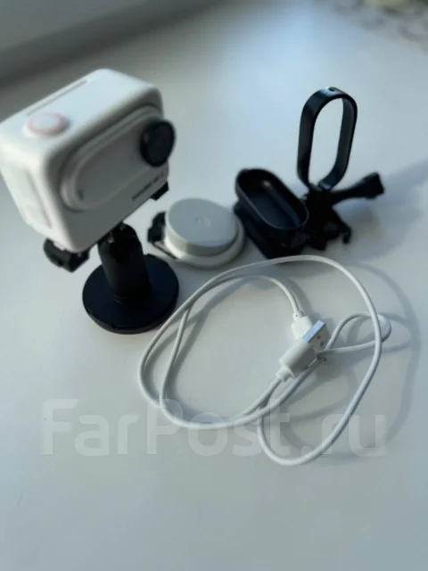 Insta360 Go 3 ����