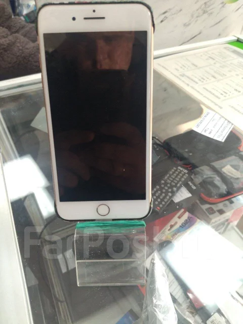 Apple iPhone 8 Plus. �/�, 64 ��, �������, 5G ����