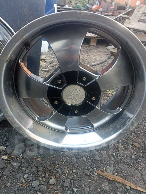 Kyowa. x18", 6x139.7, ET20 ����