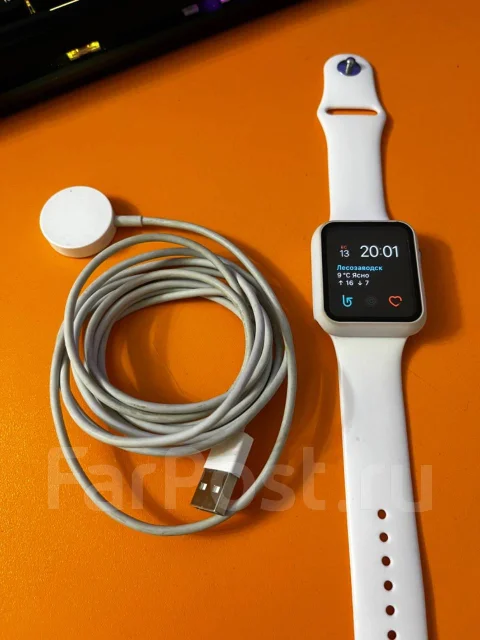 Apple Watch Sport. GPS, NFC, IP68 ����