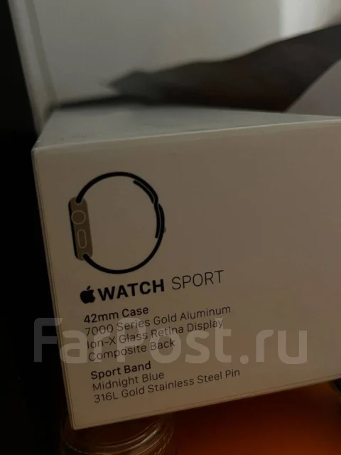 Apple Watch Sport. GPS, NFC, IP68 ����