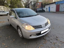 Nissan Tiida. ��������, ��������, 1.5 (109��.�.), ������, 102 000����. �� ����