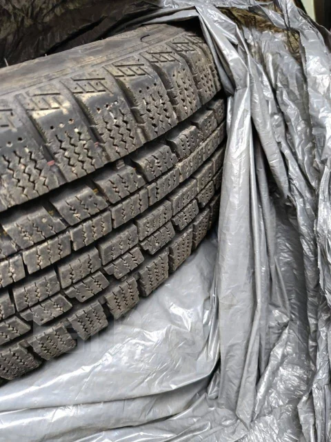 Streamstone. ������, 2022 ���, �/�, ����� 5 % ����