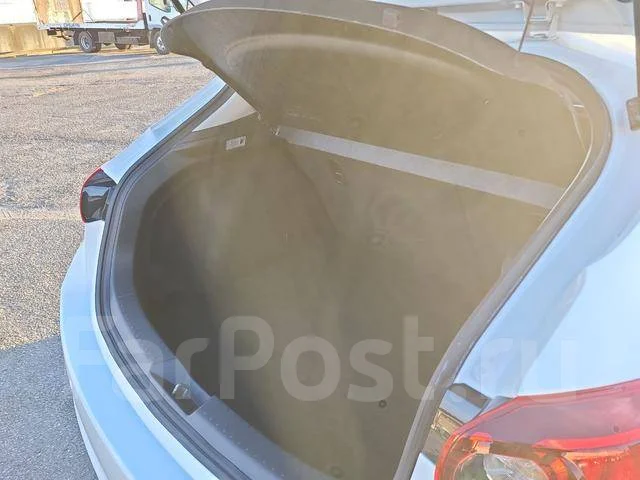 Mazda Axela. �������, ��������, 1.5 (111��.�.), ������, 17 000����. ��, �/�. ��� ����� �� ������������ ����