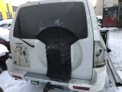 Mitsubishi Montero ����