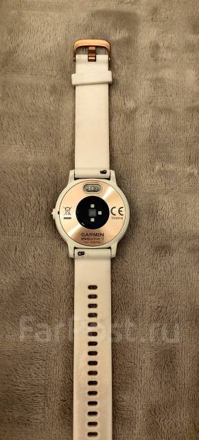 Garmin Vivoactive 3. GPS, NFC, IP68 ����
