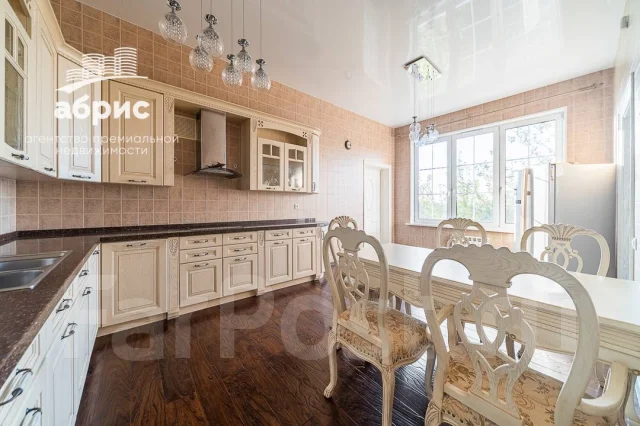 Шикарный дом в элитном коттеджном поселке Седанка, 1 638,0 кв. м. 377,4 ...