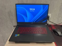 MSI Katana 17 B11UCX. 17.3", ��� 8 ��, ���� 256���, WiFi: 1, Bluetooth: 1 ����