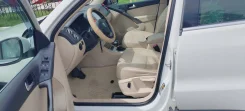 Volkswagen Tiguan. �������, 4wd, 2.0 (200��.�.), ������, 159 816����. �� ����