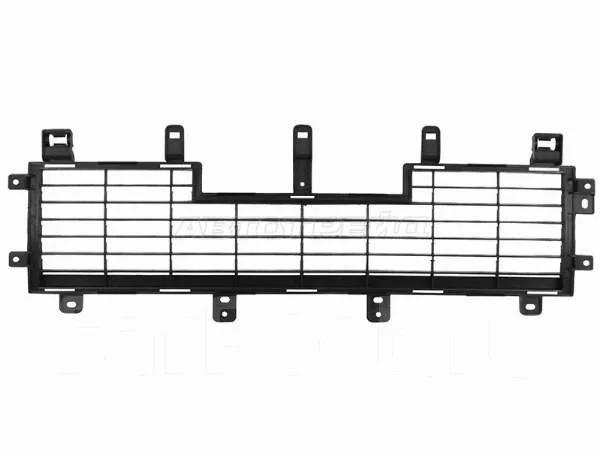 Решетка в бампер Mitsubishi Pajero 06-11