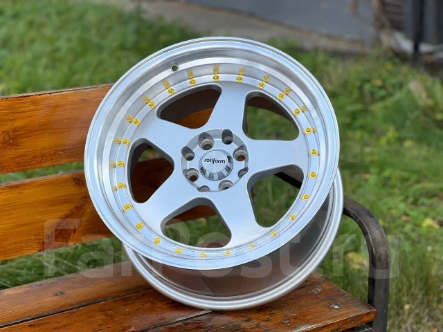 Rotiform ROC. 9.0x17", 4x100, 4x114.3, ET20, �� 73,1���. ����