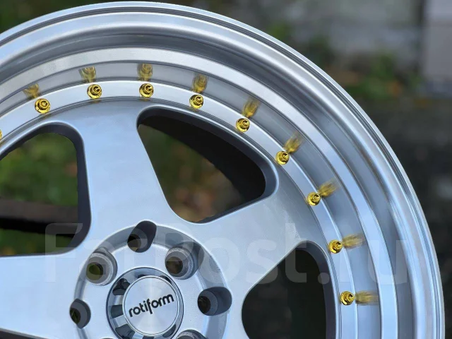 Rotiform ROC. 9.0x17", 4x100, 4x114.3, ET20, �� 73,1���. ����