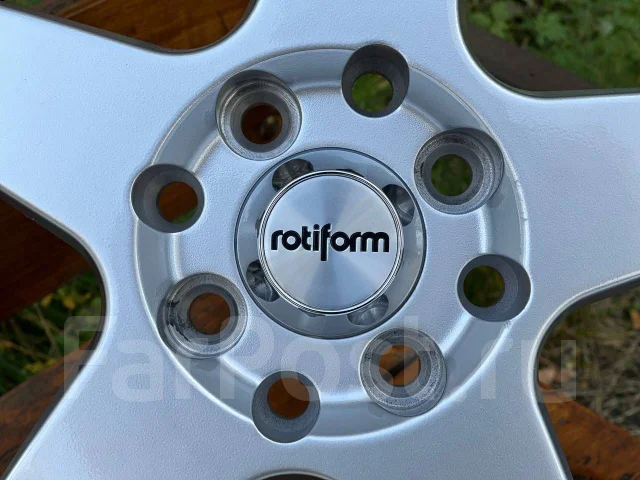Rotiform ROC. 9.0x17", 4x100, 4x114.3, ET20, �� 73,1���. ����
