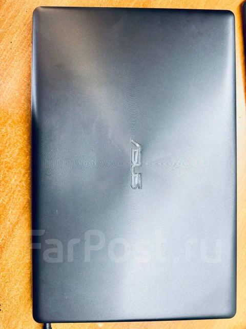 Asus X550L. 15.6", 1,7����, ��� 6 ��, ���� 256���, WiFi: 1, Bluetooth: 1, ����������� �� 1��. ����