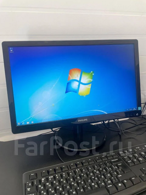 Philips. 22" ����