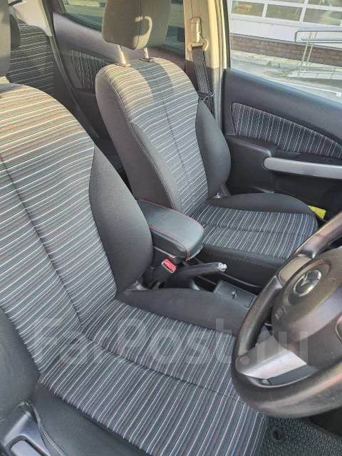 Mazda Demio. �������, ��������, 1.3 (91��.�.), ������, 150 000����. �� ����