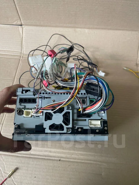 Eclipse AVN-R8 ����