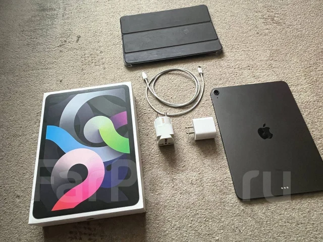 Apple iPhone 4. �����, 256 ��, �����������, 4G LTE, 5G ����