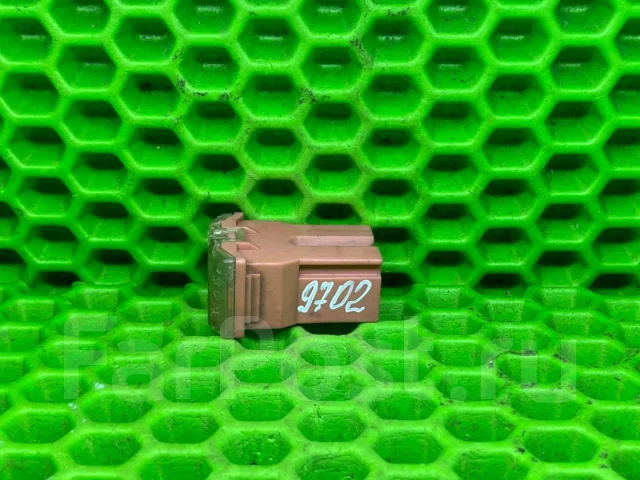 �������������� 30A (9702) MU840015 ����