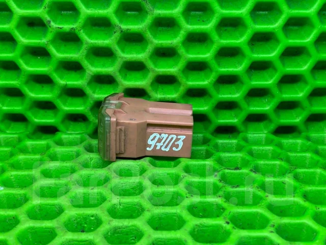 �������������� 30A (9703) MU840015 ����