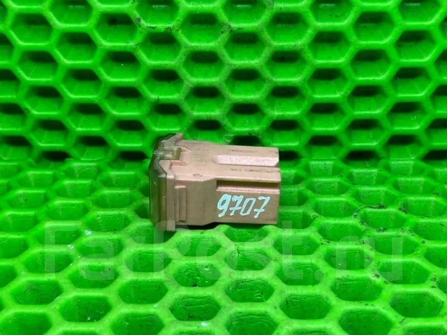 �������������� 30A (9707) MU840015 ����