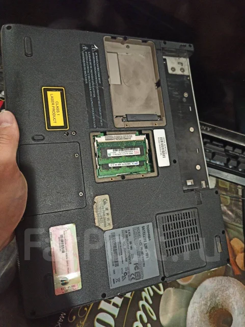 Toshiba Satellite L20-181. 15", 1,6����, ��� 512 �� ����