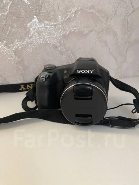 Sony Cyber-shot DSC-HX100V. 20 � ����� ��, ���: 14� � ����� ����
