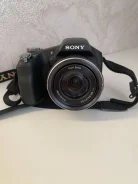 Sony Cyber-shot DSC-HX100V. 20 � ����� ��, ���: 14� � ����� ����