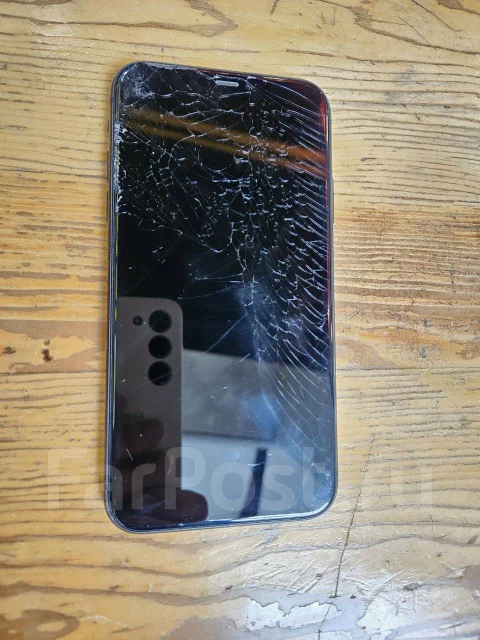Apple iPhone 11. �/�, 64 ��, ������, 3G, 4G LTE ����