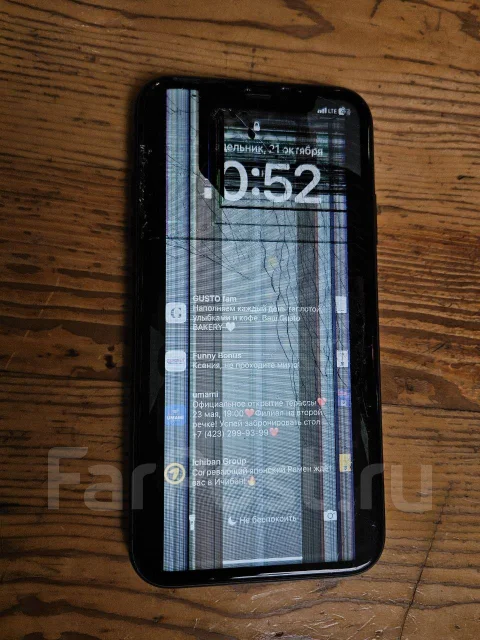 Apple iPhone 11. �/�, 64 ��, ������, 3G, 4G LTE ����