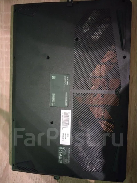 Gigabyte G5 MF. 15.6", 2,5����, ��� 8 ��, ���� 512���, WiFi: 1, Bluetooth: 1 ����