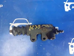 ������� ������� ��������� Toyota Voltz ZZE137 2ZZGE 31470-12111 3147012111 ����
