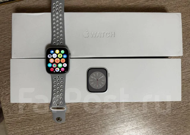 Apple Watch Series 8 ����