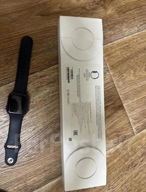 Apple Watch Series 7. GPS, NFC ����