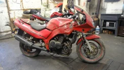 Suzuki RF 400R ����