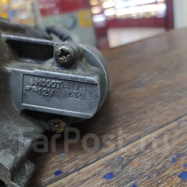 ������� Mazda Bongo Friendee J5 M000T81081 ����