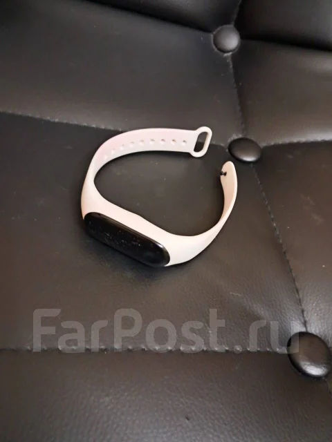 Bizzaro F270 ����