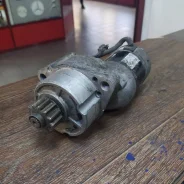 ������� Nissan Elgrand UA-NE51 VQ35DE 23300-4W016 Nissan Elgrand 23300-4W016 ����
