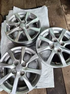 Daihatsu. 4.5x14", 4x100, ET45 ����