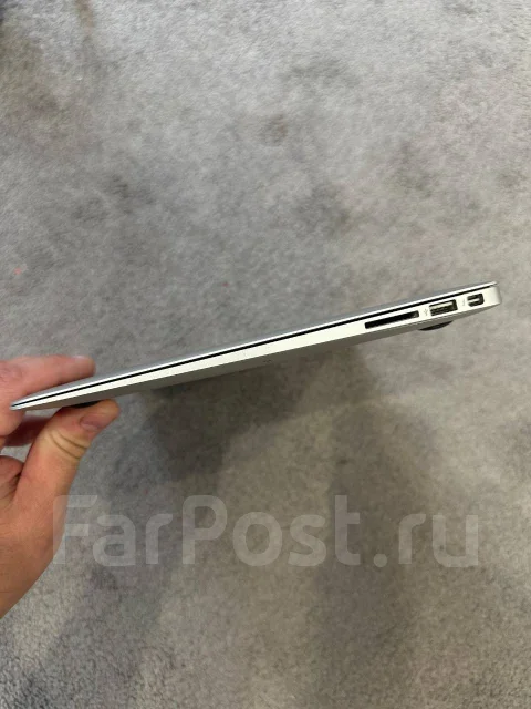 Apple MacBook Air 13 2014 Early. 13.3", ��� 4 ��, ���� 256���, WiFi: 1, Bluetooth: 1 ����