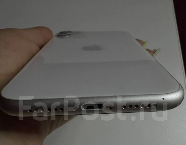 Apple iPhone 11. �/�, 128 ��, �����, 4G LTE ����