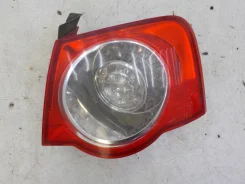 ������ ������ ������ �������� Volkswagen Passat (B6) 2005-2010 3C5945096H ����