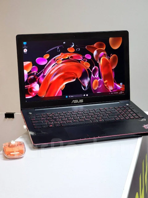 Asus ROG G550JK, ноутбук, 15.6